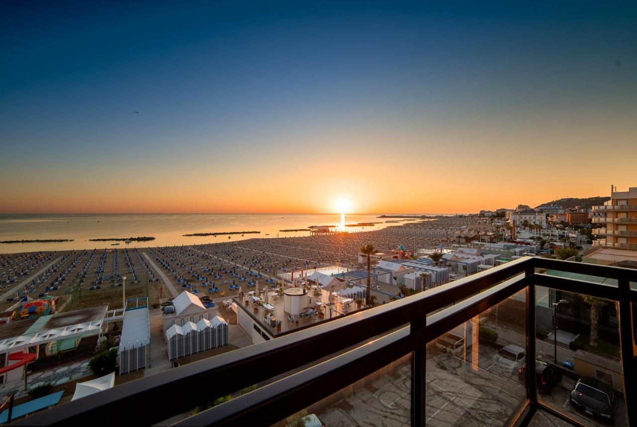Rex Residence Hotel Cattolica Kültér fotó
